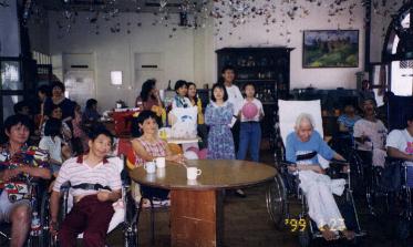charity1.JPG (20569 bytes)